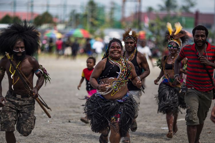 Taukah Kamu? Ternyata di Papua ada 5 Suku Unik dengan Ragam Kebudayaannya Loh! Simak Ulasannya Disini 