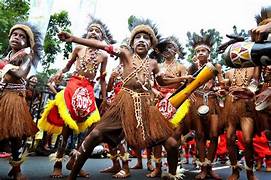 Cukup Aneh! Ini 5 Suku Indonesia Yang Punya Tradisi Ritual Tak Lazim! Berikut Nama Suku dan Tradisinya  