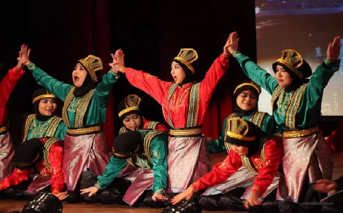 Bagaimana Kerajaan Aceh Mempengaruhi Seni dan Budaya Nusantara? Temukan Jawabannya!