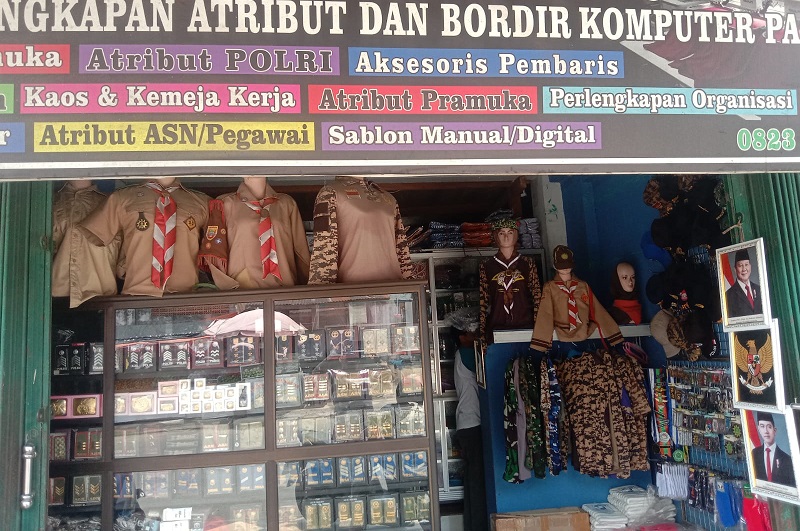 Kebijakan Atribut Sekolah Gratis Bikin Sepi Pesanan