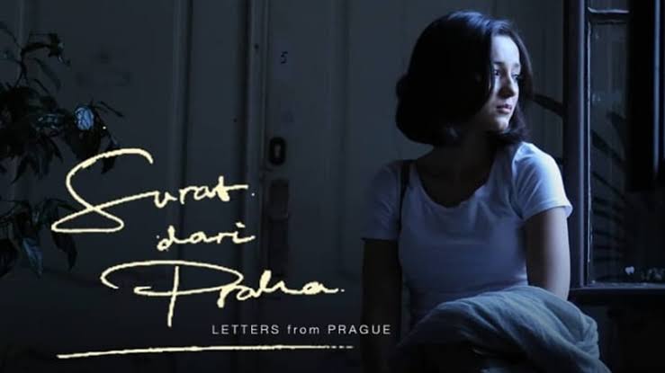 Film Surat Dari Praha, Kisah Cinta Menarik Yang Diperankan Julie Estelle!