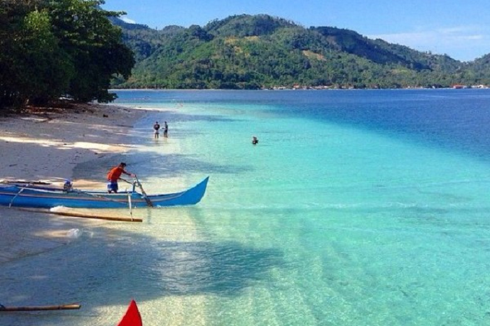 Eksplorasi 7 Destinasi Pantai Terindah di Lampung, Cocok Untuk Liburan Bersama Keluarga!