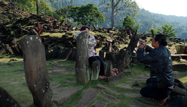 Tempat Wisata Malah Jadi Situs Bersejarah! Inilah Gunung Padang Dengan Ribuan Misteri