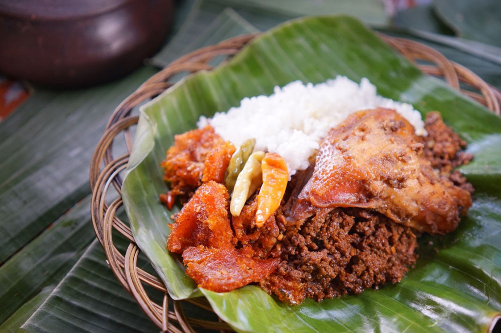 Makanan Khas Jogja yang Cocok untuk Berbuka Puasa: Gudeg, Sate Klathak, Bakmi Jawa, Soto Betawi, dan Es Dawet 