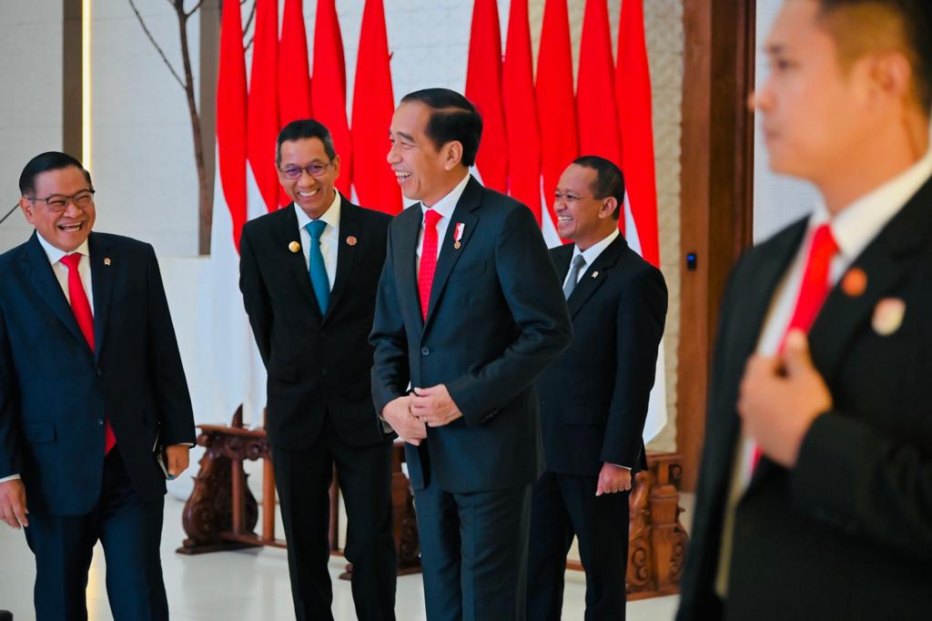 Presiden Jokowi dan Ibu Iriana Lakukan Kunjungan Kerja ke Singapura dan Malaysia