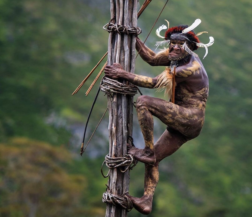 Begini Keunikan Suku di Papua, Mulai Berpostur Pendek, Pintar Berburu Hingga Ahlinya Membuat Kerajinan   