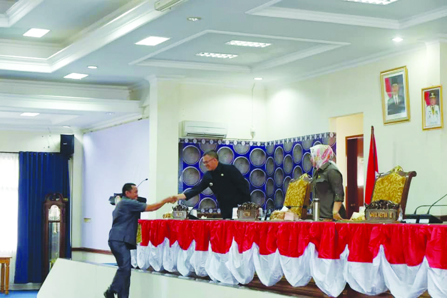Rapat Paripurna XII Sidang ke-IV Berjalan Khidmat, Dipimpin Langsung Ketua DPRD Kota Pagaralam Jenni Shandiyah