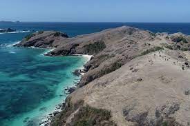 6 Tempat Wisata Pantai di Lombok Yang Wajib Dikunjungi