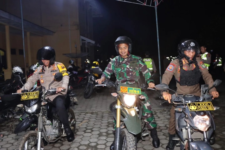 Pelihara Kamtibmas, TNI-Polri Patroli Bareng Amankan Pemilu 2024