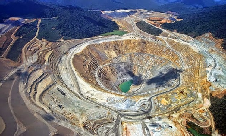 Menakjubkan! Tak Hanya Papua, Ternyata 5 Daerah ini Juga Penghasil Emas Terbesar di Indonesia Loh 