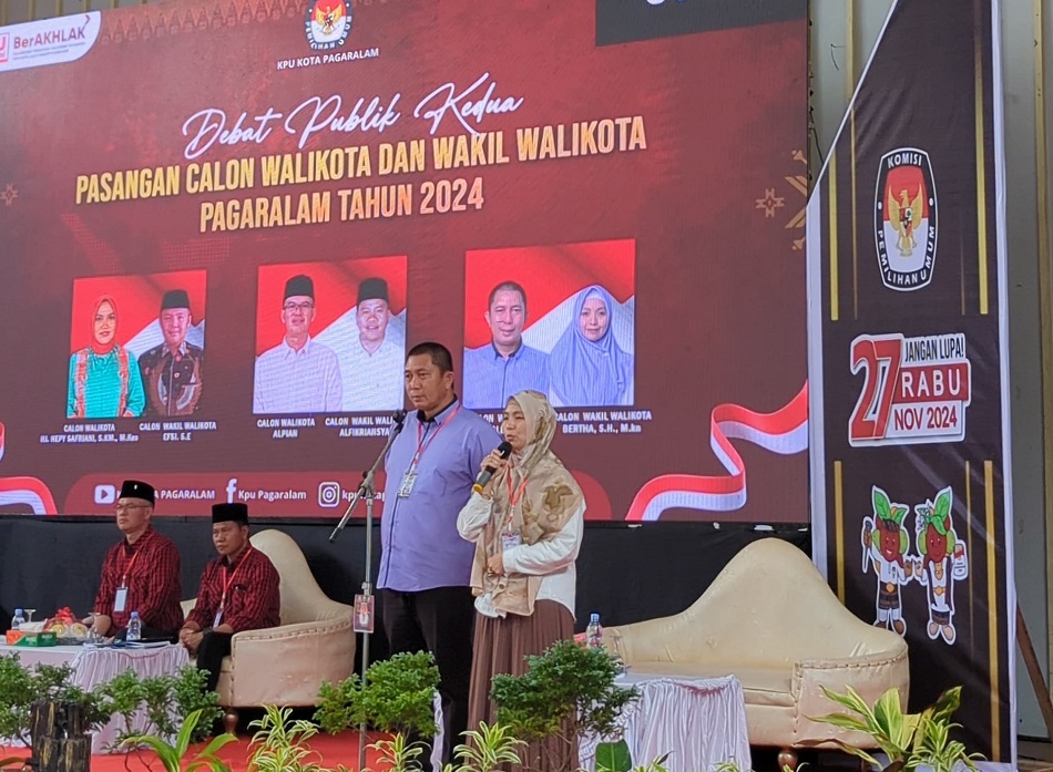 Hj Bertha Wakil Walikota Nomor Urut 3 Paparkan Strategi Pengembangan Pariwisata dan UMKM di Debat Kedua