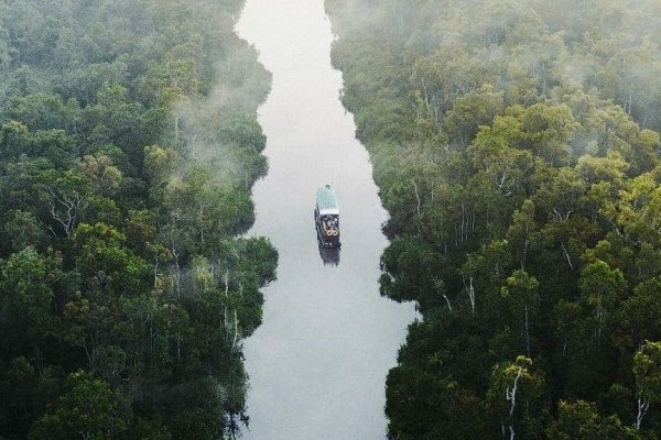 Dijuluki Pulau Seribu Sungai, Inilah 5 Misteri Unik Dari Kalimantan Indonesia!