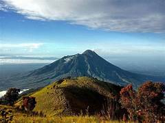 Mau Keinginan Tercapai! Coba Mandi di Puncak Gunung Lawu ini!