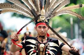 Wajar 7 Suku di Indonesia Ini Ditakuit, Tak Hanya Kebal Juga Bermitos Dunia Gaib