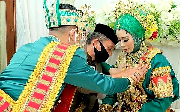 Gimana Rasanya Begituan Sama Ibu Kandung Sendiri, Tradisi Suku Polahi Ini Sungguh Tak Wajar