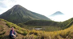 Gunung Bismo, Keindahan Tersembunyi di Wonosobo yang Patut Dijelajahi Bagi Para Pendaki