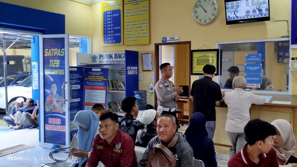 3 Hari Digelar Ops Patuh Musi 2025, Masyarakat Pagar Alam Berbondong Bondong BikIn SIM 