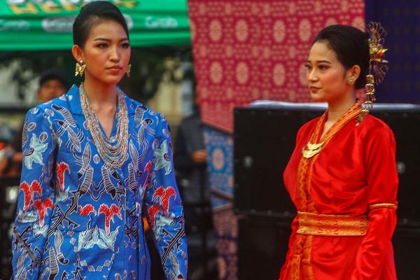  Batik Seghumpun Kecubung, Pemkot Kenalkan Karya Budaya Pagaralam di Sriwijaya Expo Tahun 2024