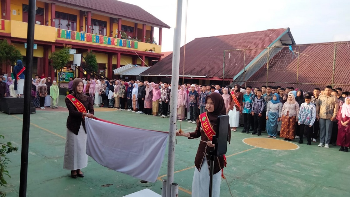 Semangat Kartini di MAN 1 Pagar Alam
