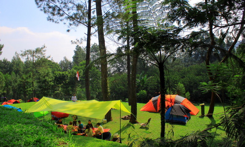 Cocok Untuk Menghilangkan Stres di Alam Surgawi, Ini 5 Tempat Camping Terbaik di Bogor 