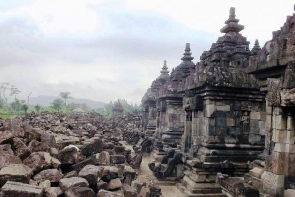 Kedatuan Luwu: Dari Kejayaan Sejarah hingga Tradisi yang Hidup