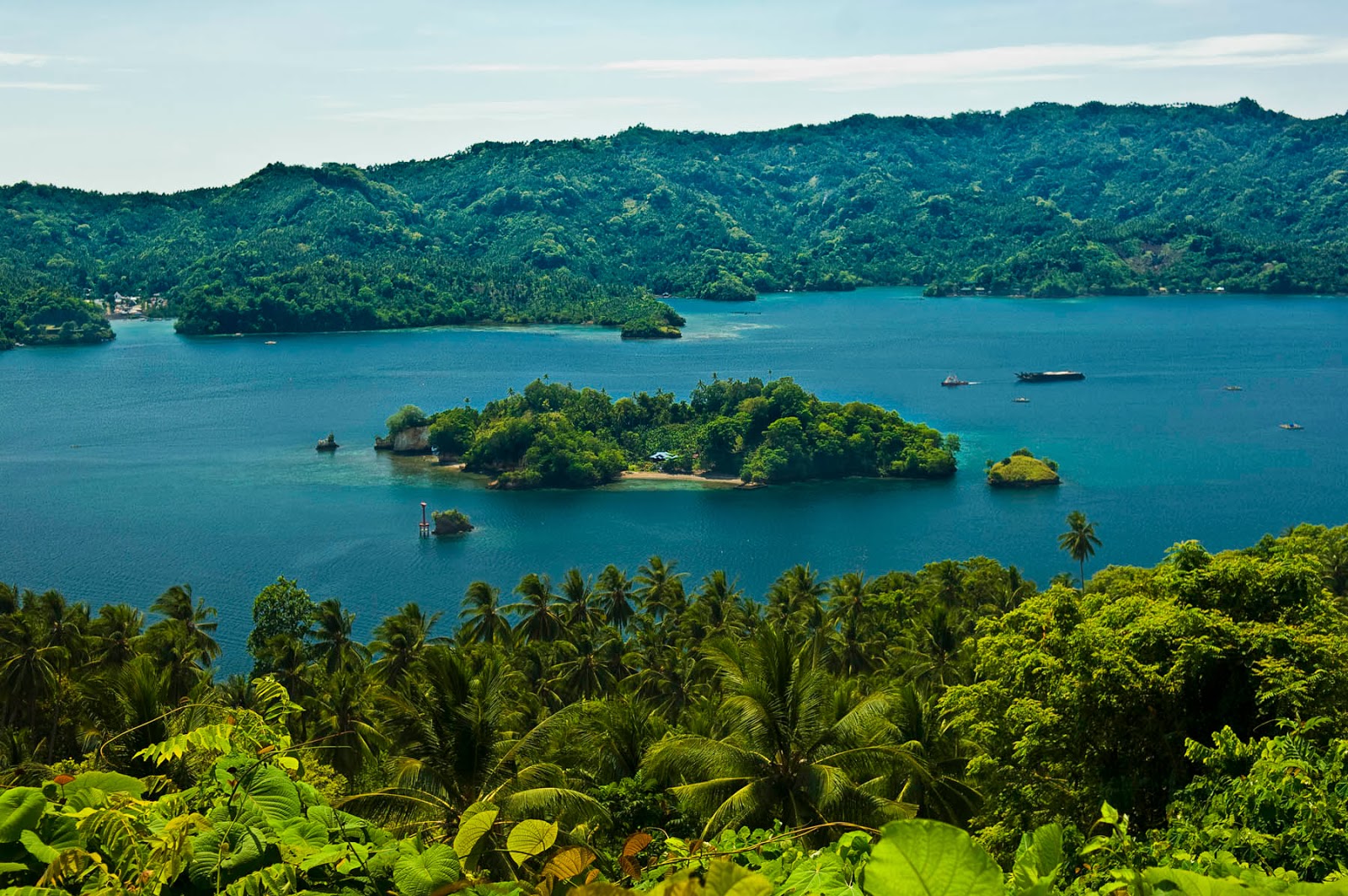 Jelajah ke Sulawesi Utara, Ini Destinasi yang Tersimpan Didalamnya!