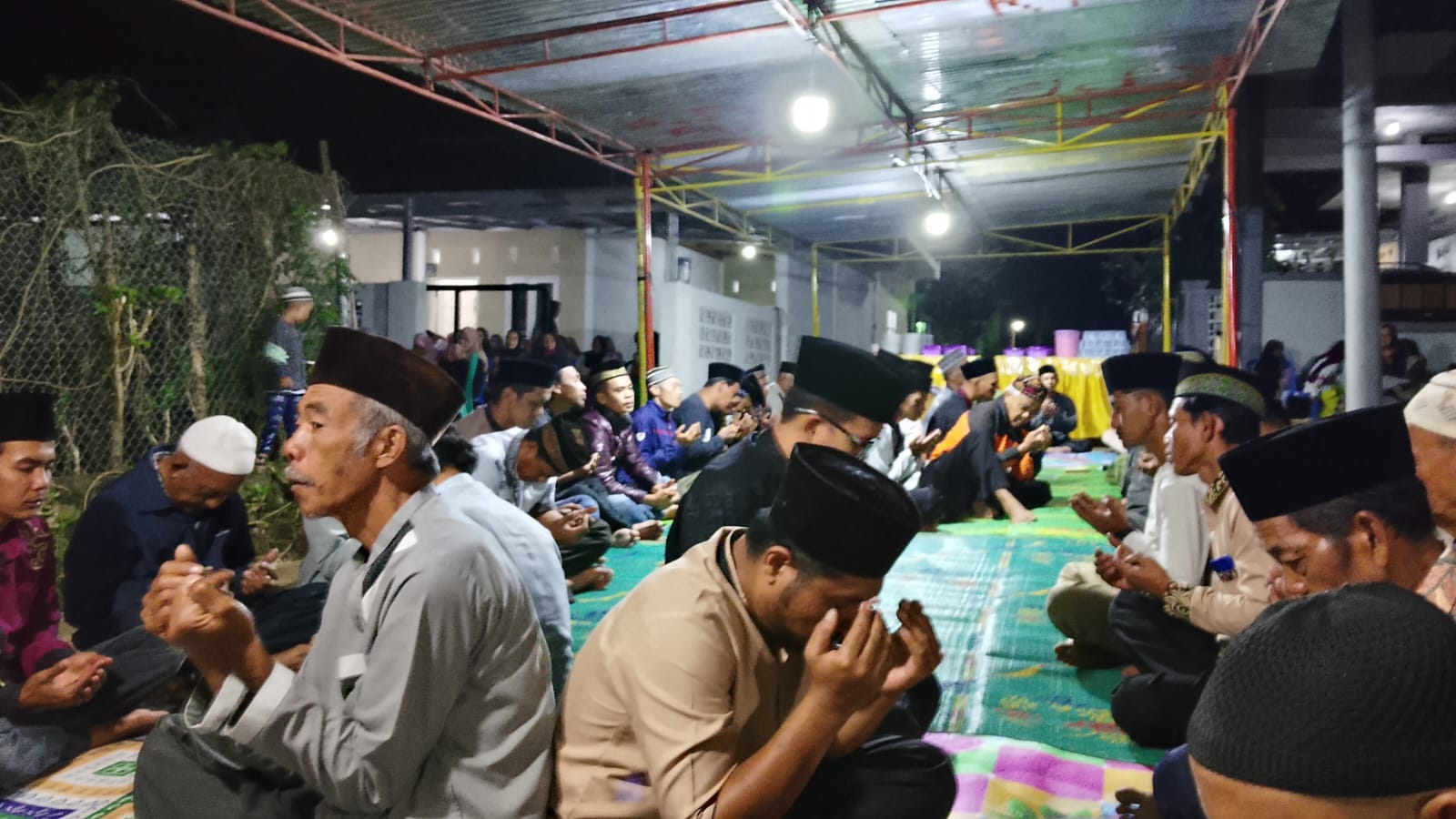 Puluhan Warga RT 18 Bangun Rejo Gelar Doa Bersama, Sambut Ramadhan dan Perjuangkan Pembangunan Masjid 