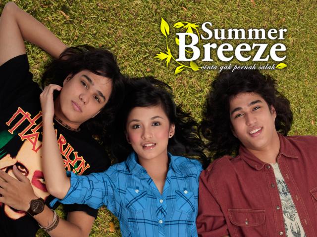 Sinopsis Lengkap Summer Breeze: Kisah Cinta Segitiga di Antara Anak Muda