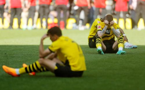 Mengejutkan, Sempat Diprediksi Rengkuh Trofi Bundesliga, Dortmund Terjungkal di Laga Penentuan!