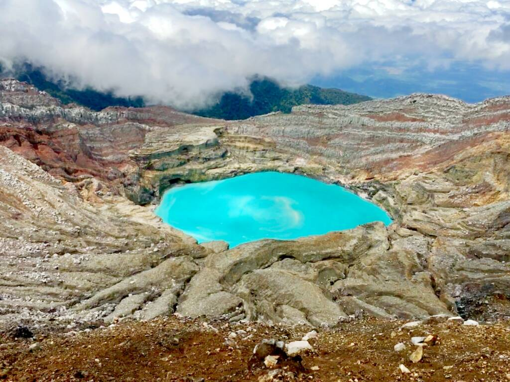 Inilah 7 Puncak Tertinggi di Sumatera yang Punya Keindahan Mempesona, Favoritnya Pendaki?