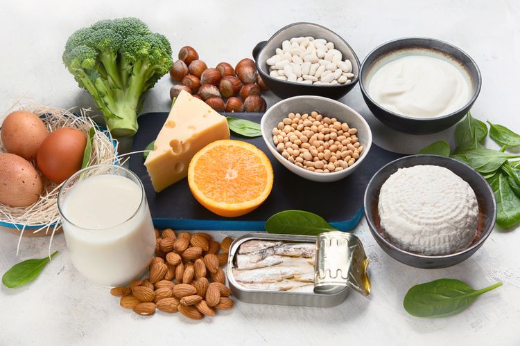 Catat! Inilah 6 Makanan yang Efeltif Cegah Osteoporosis dan Jaga Tulang Lansia Usia 65 Tahun 