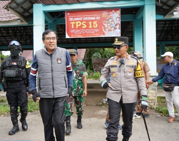 Bersama Pj Walikota dan Kapolres, Ketua KPU Monitoring ke TPS di Pagar Alam 