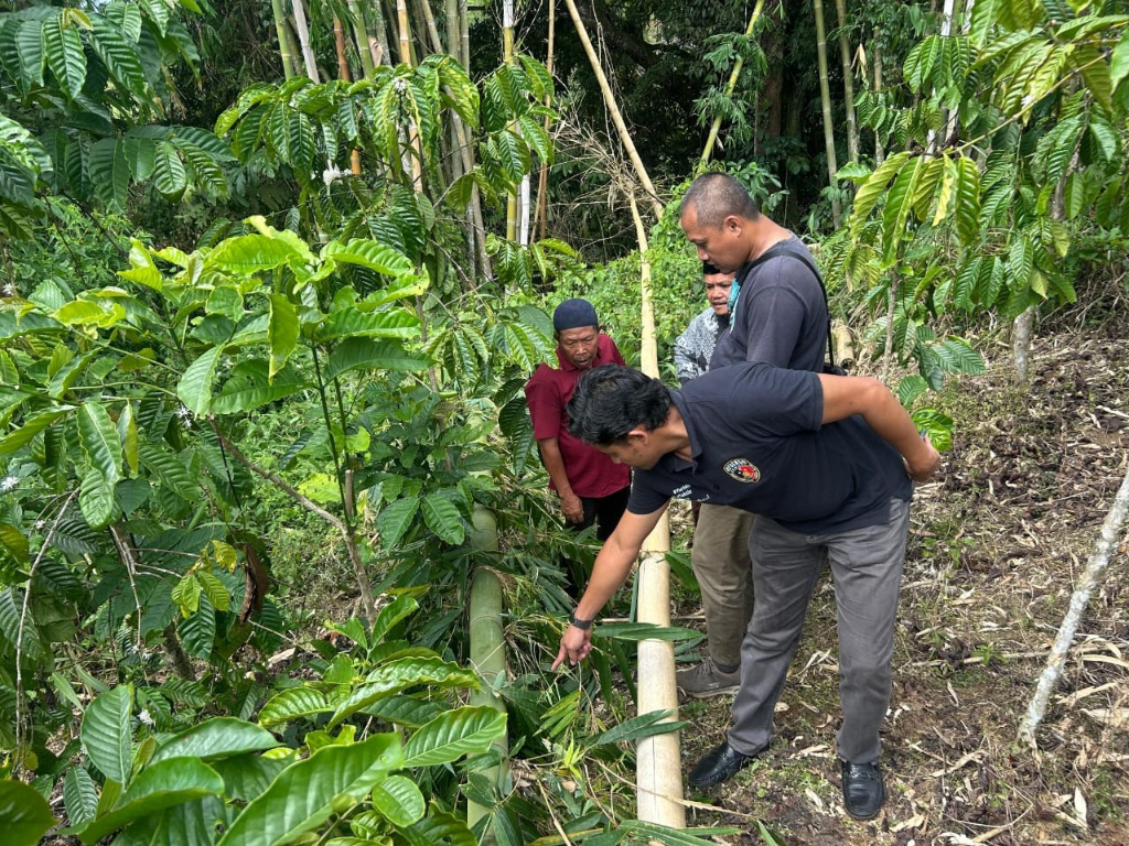 Menghilang Semalam, Lansia Ini Ditemukan Tewas Tertimpa Batang Bambu