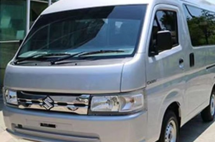 Suzuki Carry Minibus 2024 Penuhi Kebutuhan Bisnis Anda, Atau Untuk Perjalanan Keluarga Juga Oke﻿