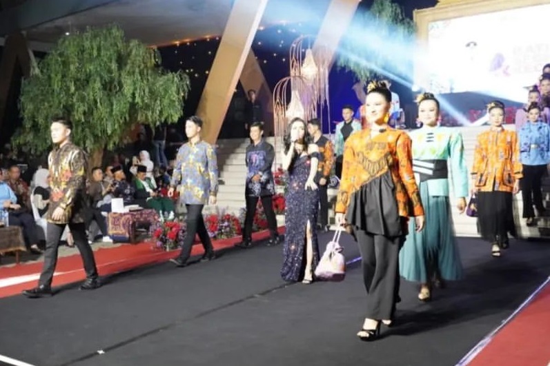 Batik ‘Seghumpun Secubung’ Kota Pagaralam, Kolaborasi Memukau Antara Budaya dan Kreativitas