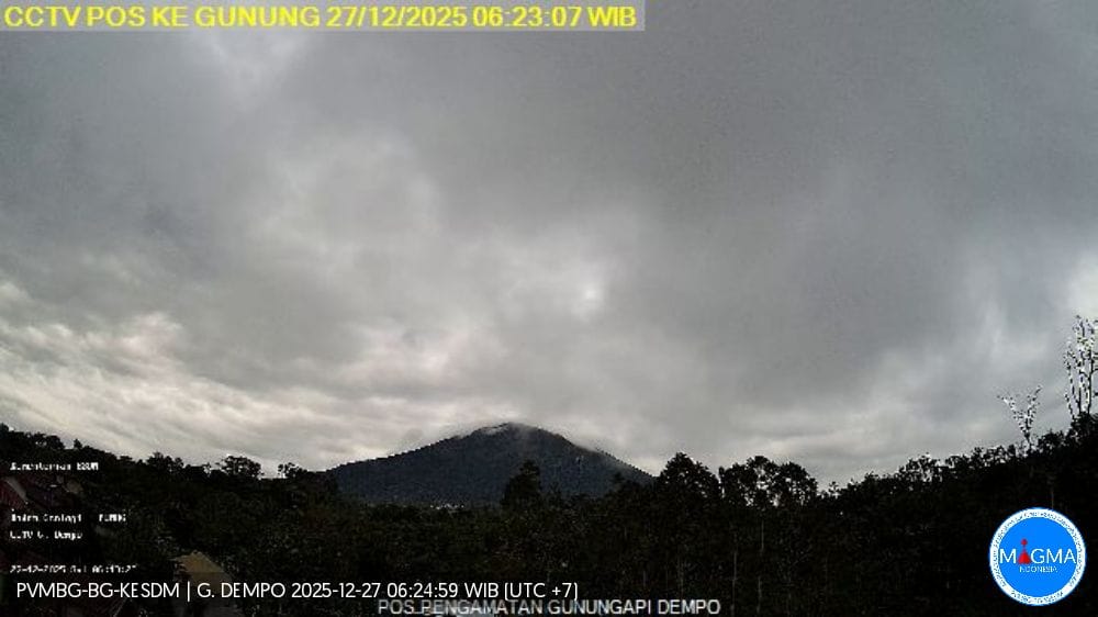 Gunung Dempo Berstatus Waspada, Tremor Menerus Terekam Sepanjang 26 Desember 2025