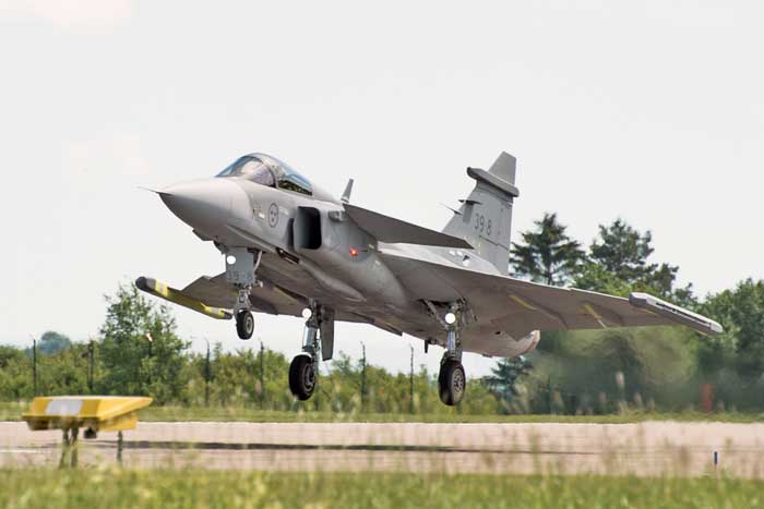 Swedia Upagrade Jet Tempur Gripen E, Melayang Dengan Bobot Lebih Ringan