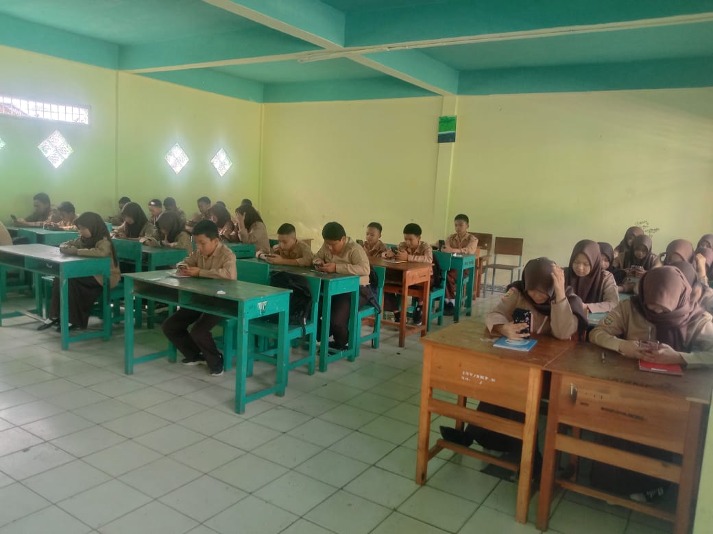 Siswa SMP Muhammadiyah Jalani PAS