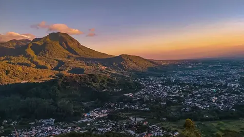 Di Balik Nama Gunung Panderman: Sejarah, Mitos, dan Keajaiban Alam