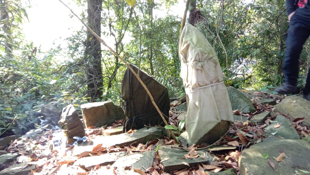 Penuh Makam Mistis, inilah Beberapa Makam yang Ada di Gunung Salak, Salah Satunya Makam Nyi Roro Kidul 