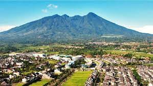 Wah! Ini 4 Makam Orang Sakti Dan Melegenda Di Gunung salak