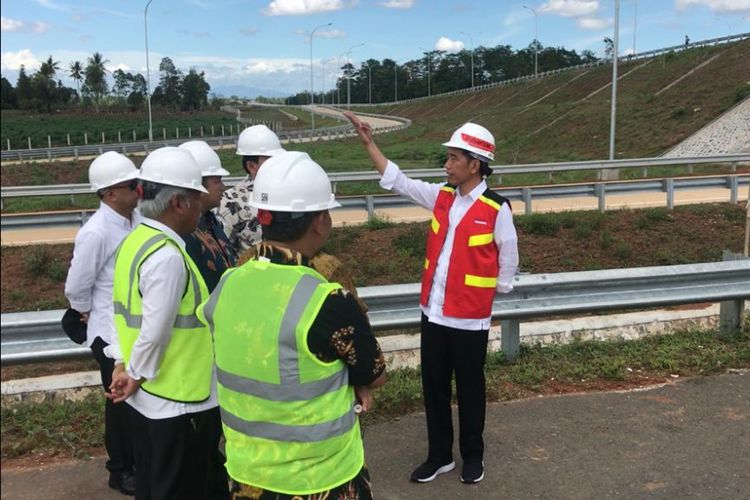 Wah Era Jokowi Bakal Segera Berakhir, Proyek Jalan Tol Trans Sumatera Apa Kabar Ya? 