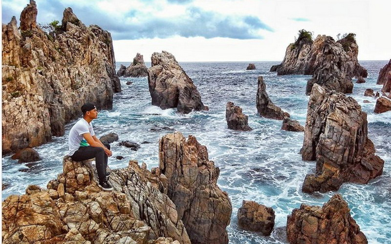 Eksplorasi Pantai Gigi Hiu di Lampung, Wisata Alam yang Instagenik di Pulau Sumatera Cocok Untuk Liburan