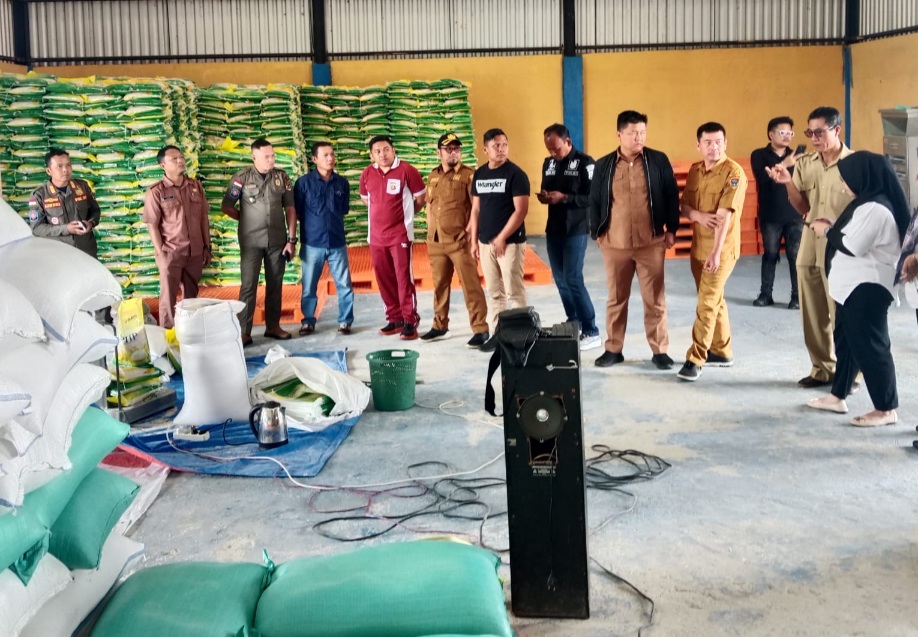 Waspada Peredaran Beras Premium Oplosan, Satreskrim bersama OPD Cek ke Lapangan