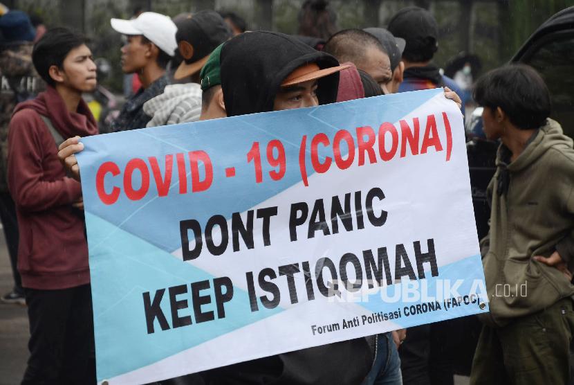 Belasan Pemuda Nekat Gelar Aksi Demo, Pertanyakan Anggaran Covid 19 