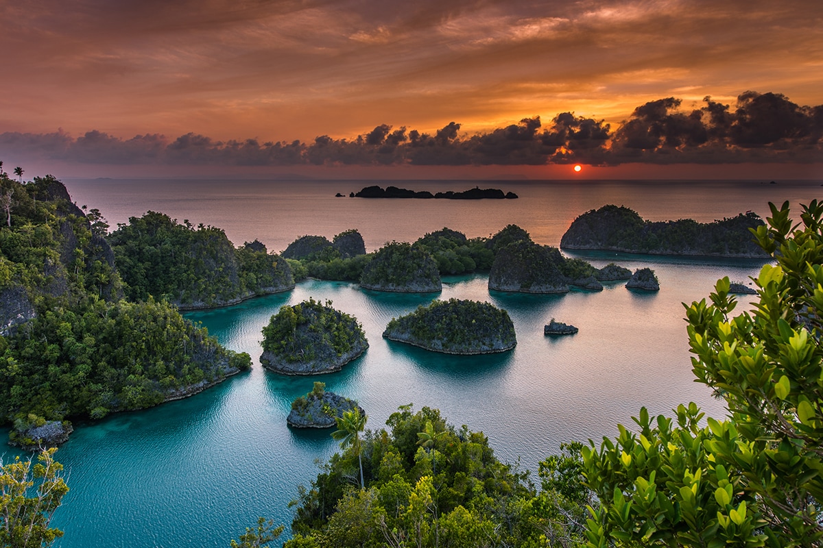 Menelusuri Wisata Alam yang Ada di Papua Barat, Simak Ada Apa Sajaaa?