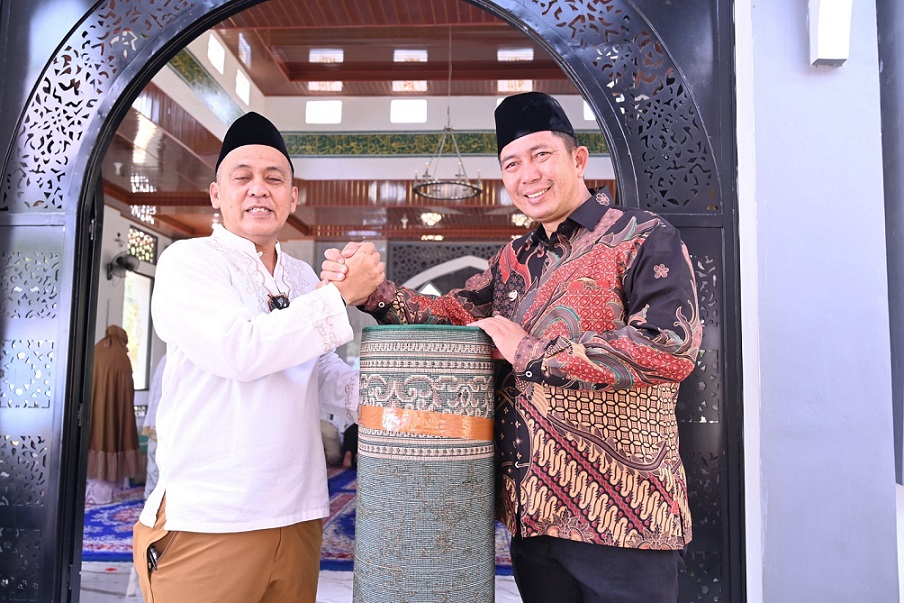 Hadiri Peresmian Masjid Al-Zairus, Walikota Jalin Kebersamaan Antar Daerah