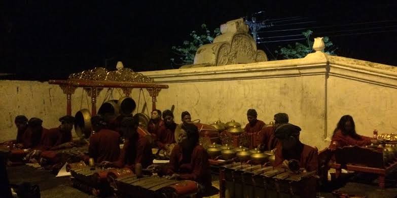 Kontoversi Ritual di Puncak Gunung Padang, Benarkah Peradaban Purba?