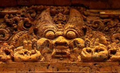 Bukti Kerajaan Kuno Legendaris, Berikut Kisah Misteri Pintu Gerbang Majapahit Di Jawa Tengah!