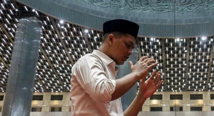 Memahami Hukum Shalat Tarawih Sendiri di Rumah Dengan Berjamaah, Yuk Simak